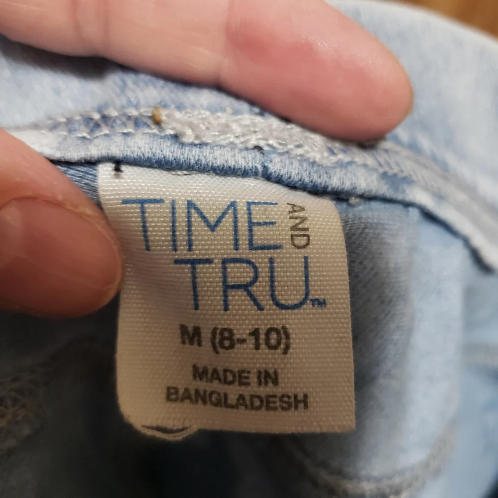 Time and Tru Women Jeggings Stretch Capri High Rise Light denim Medium - Picture 3 of 5